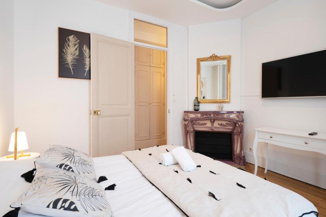 Apartament Luxe Poincare Nancy Zewnętrze zdjęcie